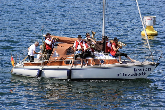 凭借出色的 凭借出色的